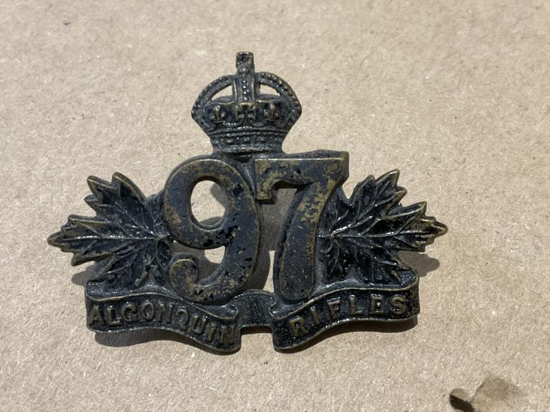 Canadian 97th Algonquin Rifles collar badge