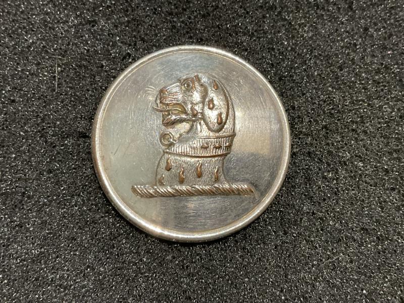 Early dogs head flat hunt/livery button