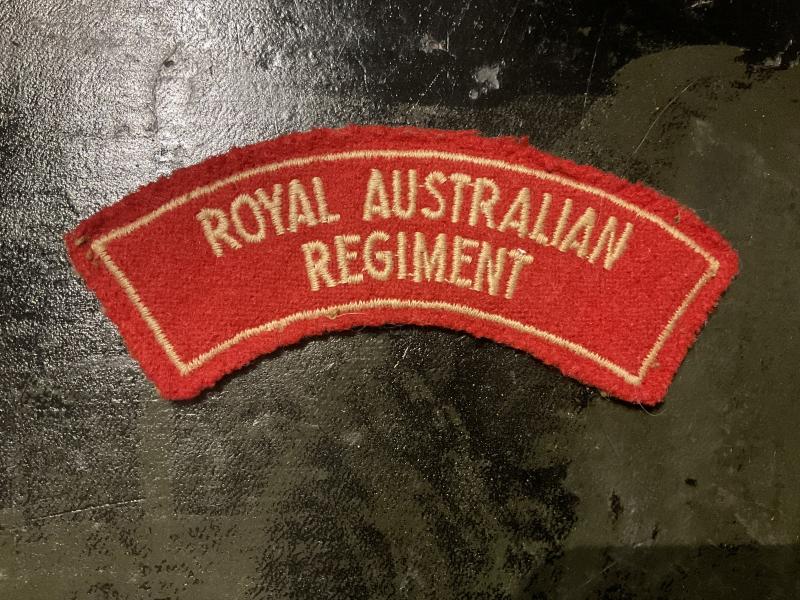 Korean War Royal Regiment cloth shoulder title