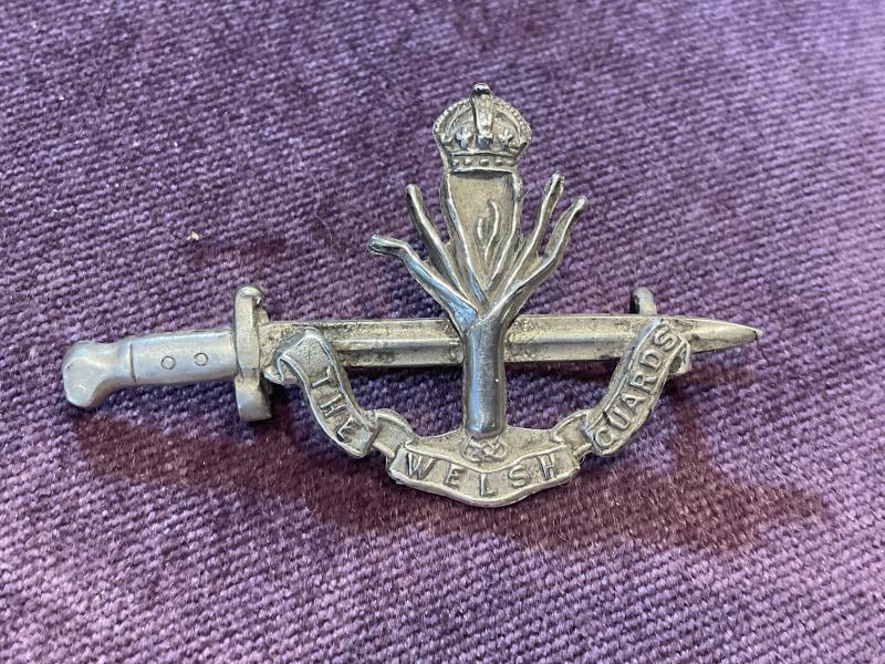 1915 dated The Welsh Guards silver sweetheart brooch