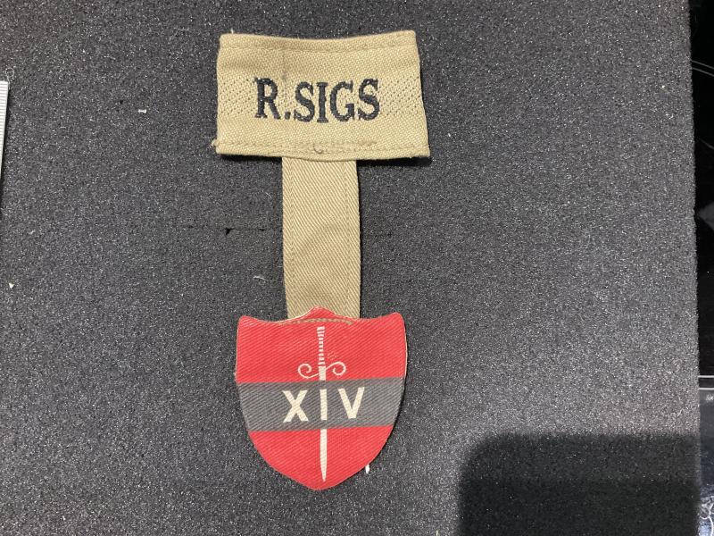 WW2 India / Burma 14th Army R.SIGS sleeve hanger