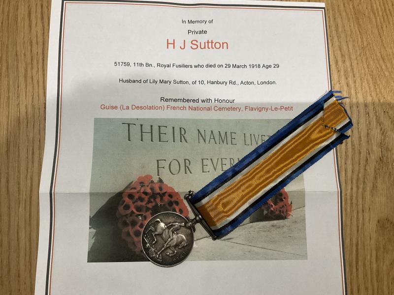 WW1 11TH Bt, R.FUS Pte SUTTON casualty War medal