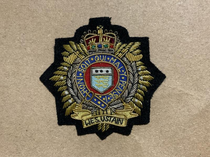 Post 1993 Officers R.L.C officers bullion beret badge