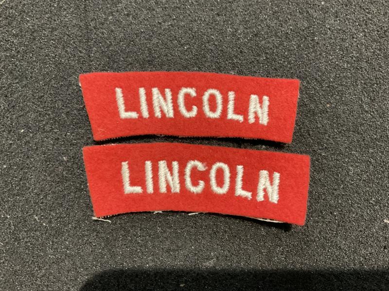 WW2 LINCOLN cloth shoulder titles