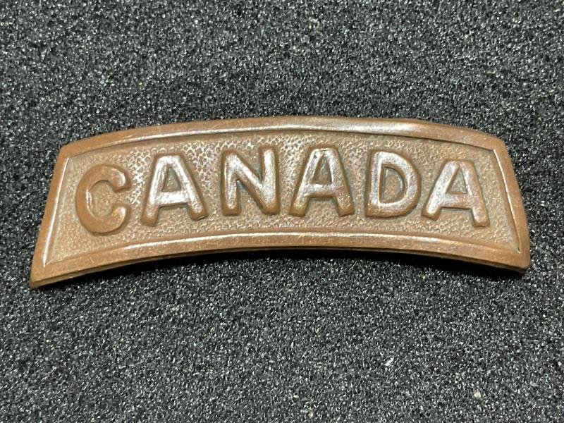 1914 Dated CANADA non voided shoulder title