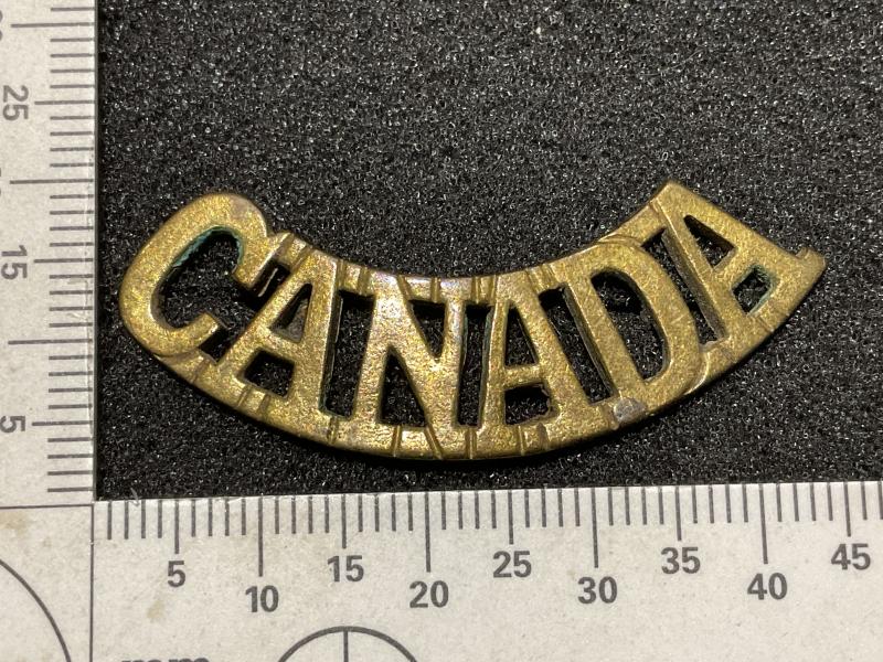 WW1/2 CANADA brass title