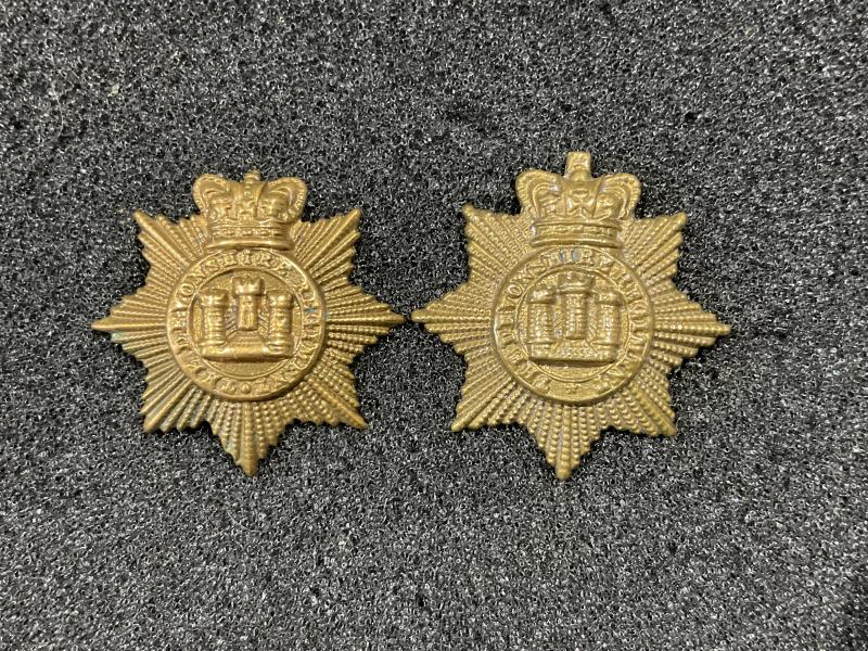 QVC The Devonshire Regiment brass collar badges