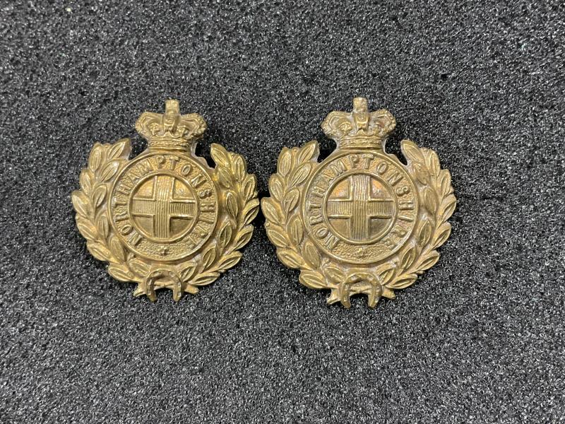 Q.V.C Northamptonshire Regiment brass collars