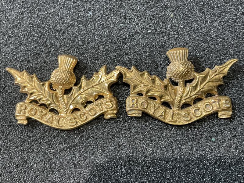 Royal Scots collar badges
