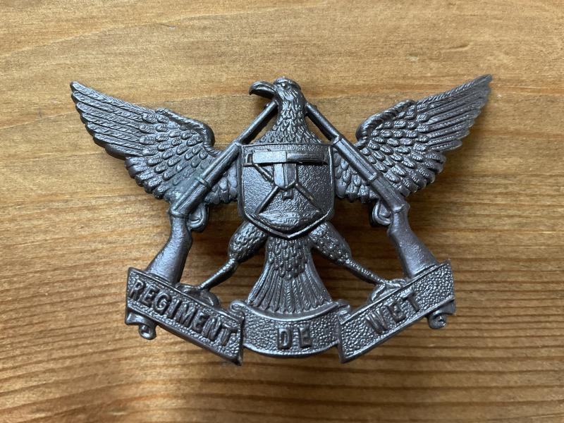 WW2 S.A Regiment De Wet cap badge