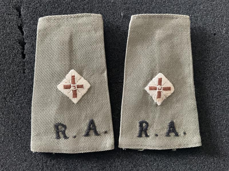 WW2 or Malaya tropical issue officers R.A rank slides