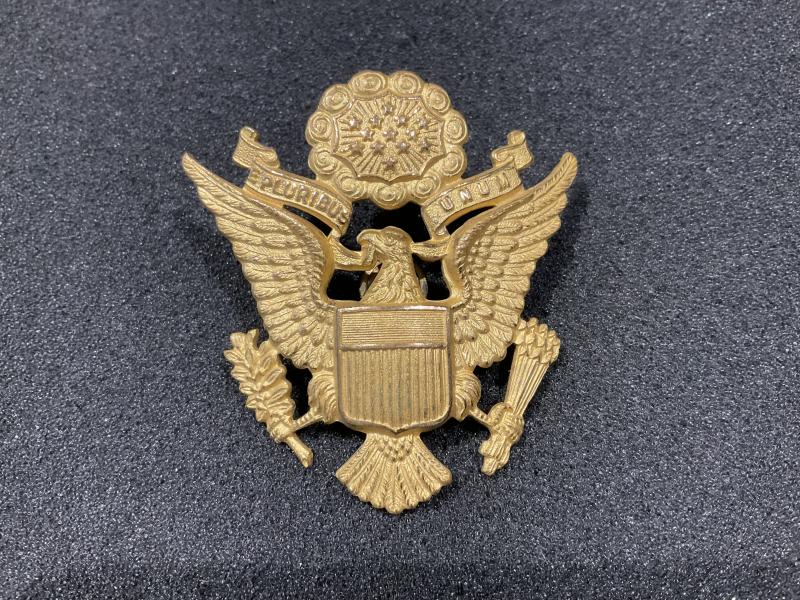WW2 U.S ARMY or Air Force officers cap badge