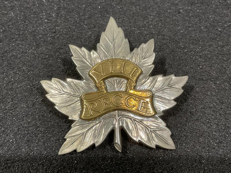 WW2 8th Reconnaissance Regt (V111 RECCE) cap badge