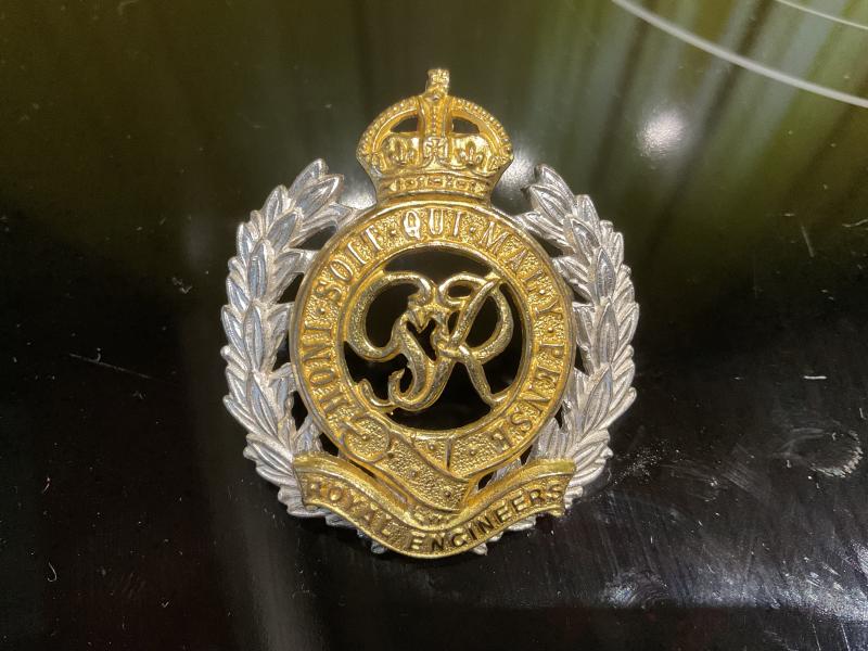 K/C Royal Engineers officers silver & gilt cap badge