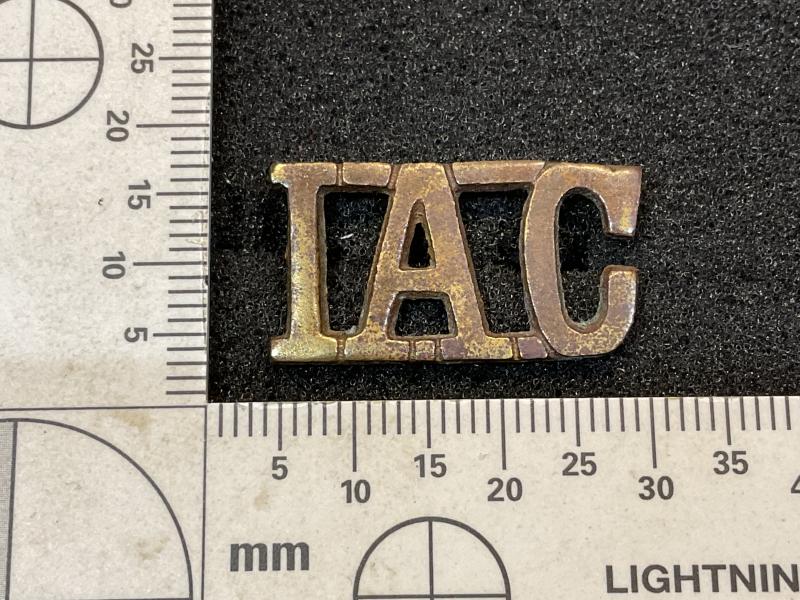 WW2 Indian Armoured Corps (IAC) shoulder title