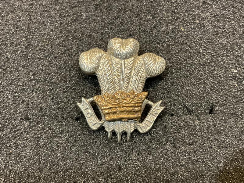 Post 1921 Indian Army Sappers & Miners cap badge