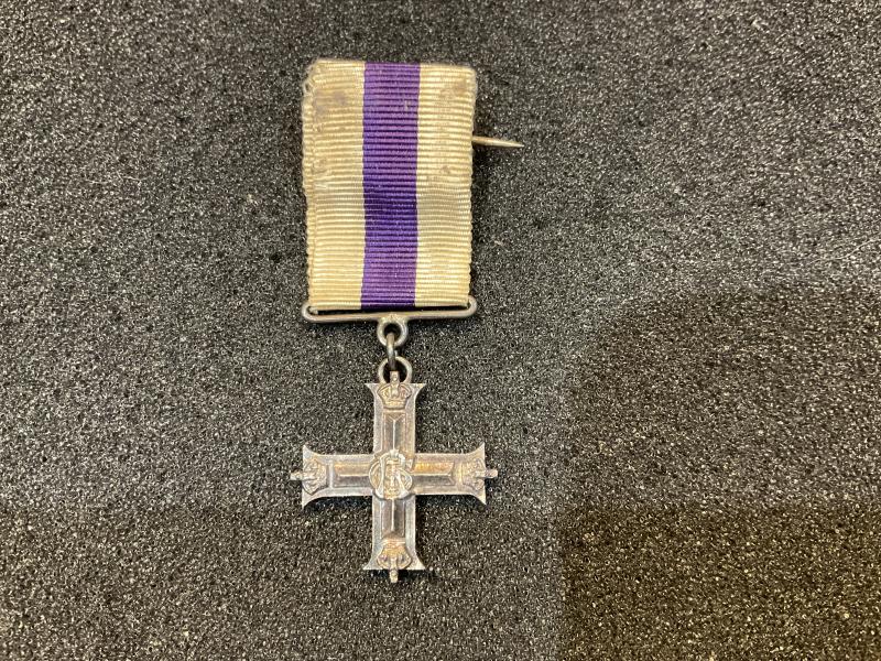 WW1/2 Miniature Military Cross medal