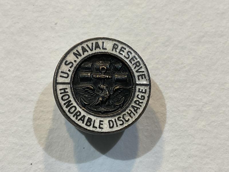 U.S Naval Reserve Honourable Discharge lapel badge