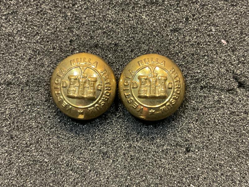 WW1/2 officers 5th Royal Inniskilling Fusiliers hat buttons