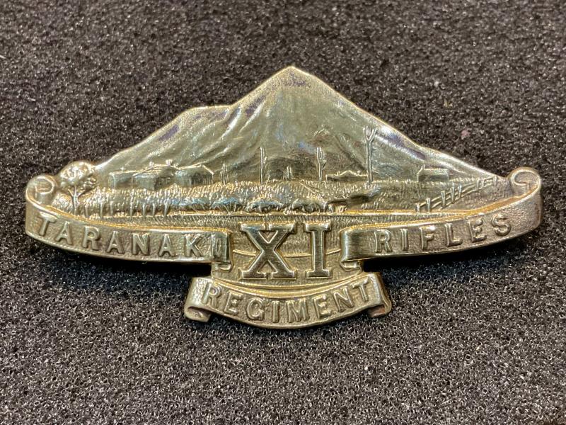 WW1 N.Z 11th (Taranaki Rifles) Regt cap badge by Gaunt