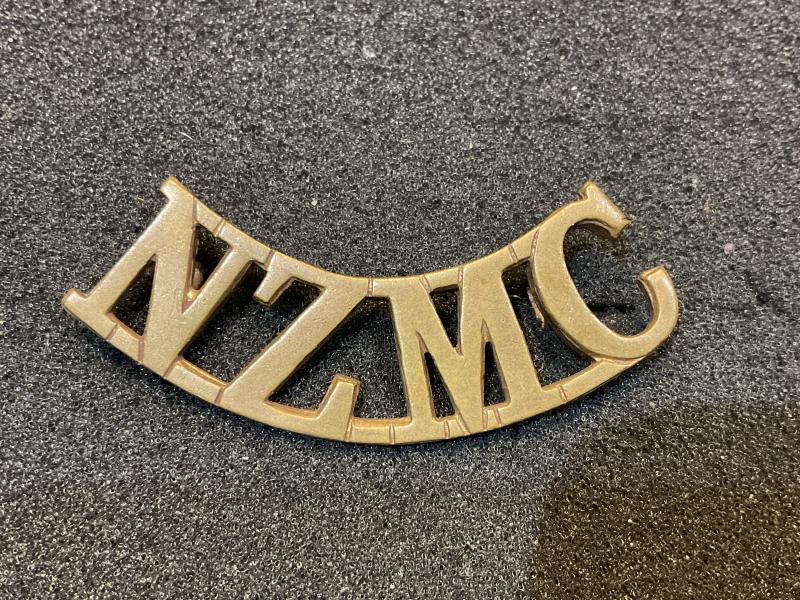 WW1 N.Z.M.C brass shoulder title