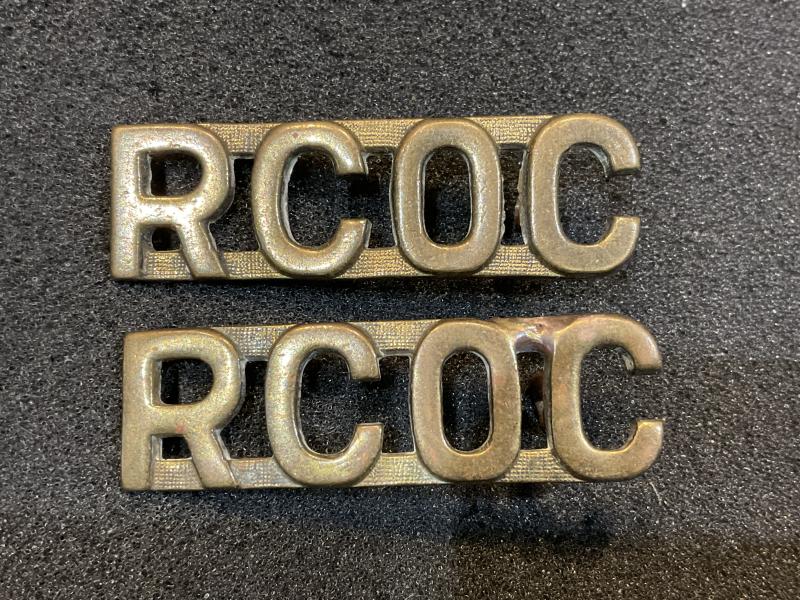 WW2 R.C.O.C brass other ranks shoulder titles
