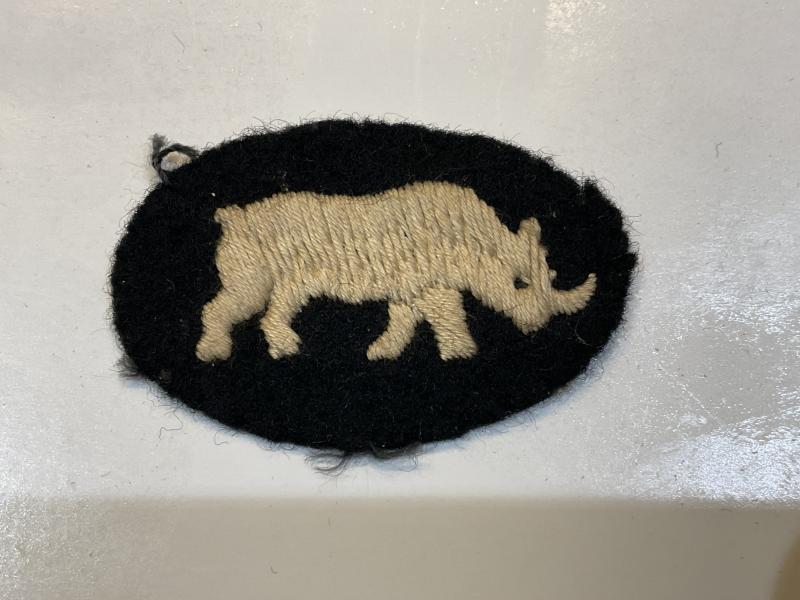 WW2 1st Armoured Division wool formation sign