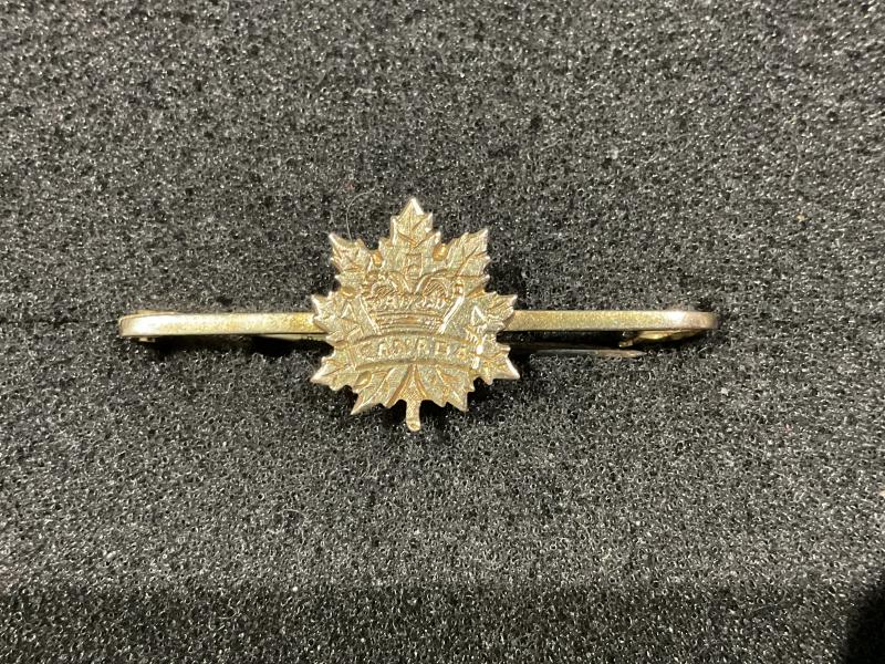 Boer War Q.V.C Canadian Military forces gold sweetheart