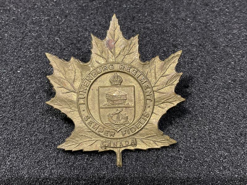 Canadian The Lunenburg Regiment cap badge