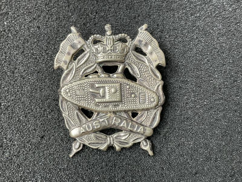 Australian Armoured Corps cap badge