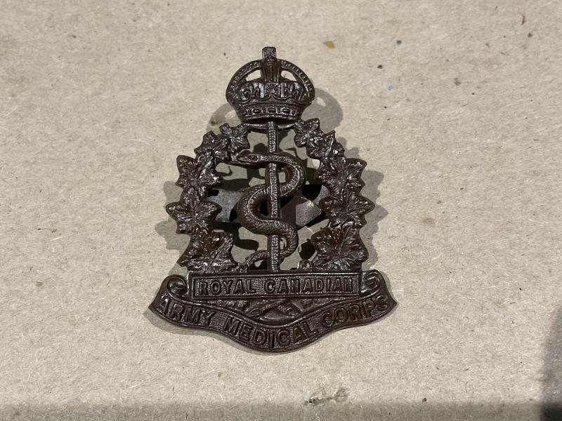 WW2 R.C.A.M.C bronze O.S.D cap badge by GAUNT