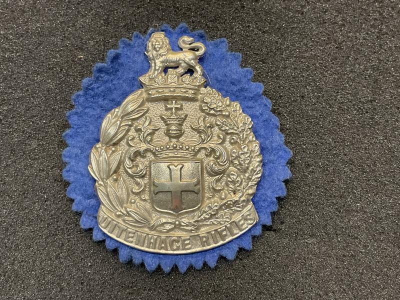 S.A UITENHAGE RIFLES slouch hat badge 1897-1902