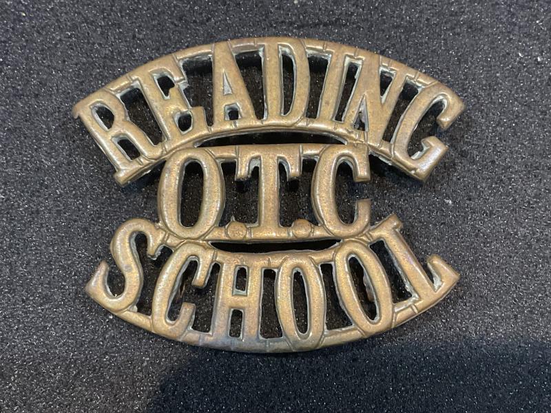 Reading School O.T.C brass shoulder title
