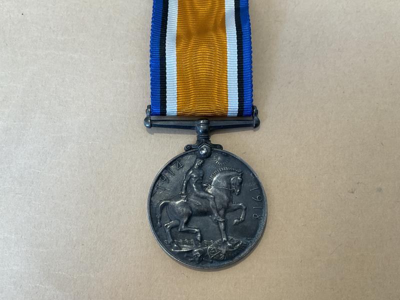 War Medal; 32533 Pte Hann, Hamp Regt from I.O.W