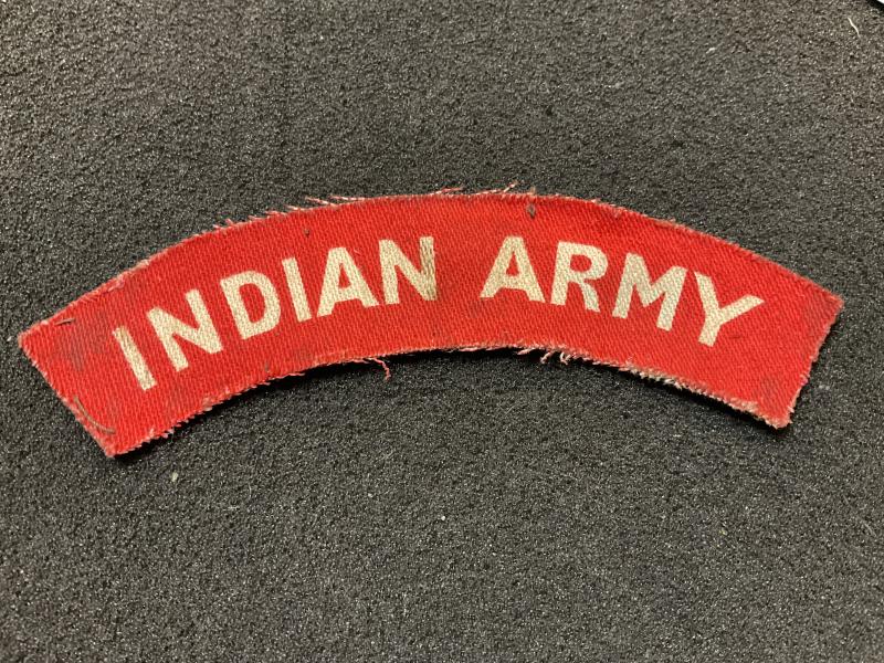 WW2 printed INDIAN ARMY shoulder title