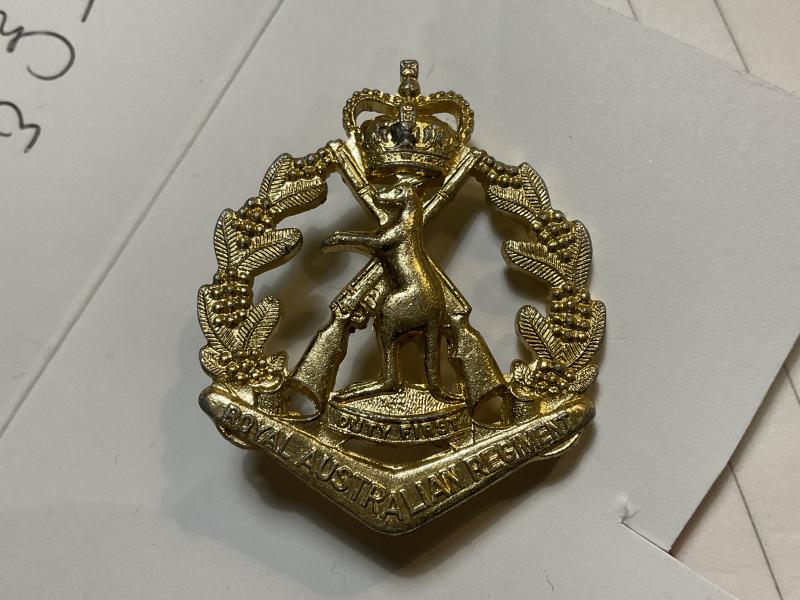 Royal Australian Regiment (R.A.R) anodised hat badge