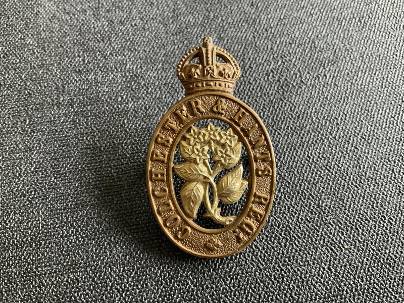 Canada; Officers Colchester & Hants Regiment cap badge.