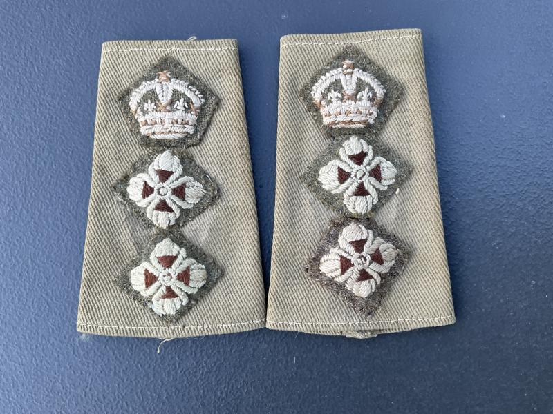 WW2 British & Commonwealth Colonels desert /tropical rank slides.