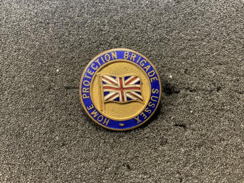 WW1 Home Protection Brigade Sussex V.T.C lapel badge.