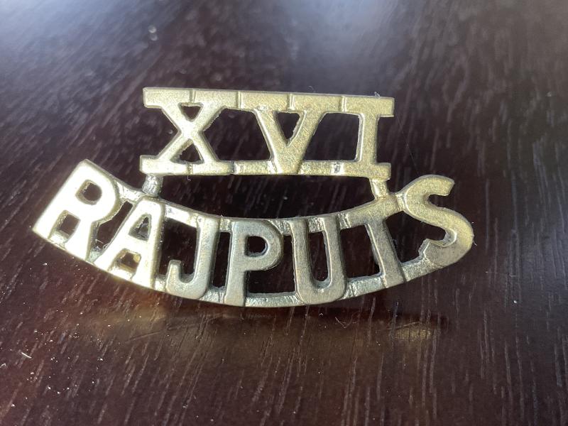 WW1 Indian Army 16th Pajputs Regt brass shoulder title.